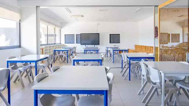 11_pedro_arrupe_salas_aula_01_3sdzn4gmdd.jpg